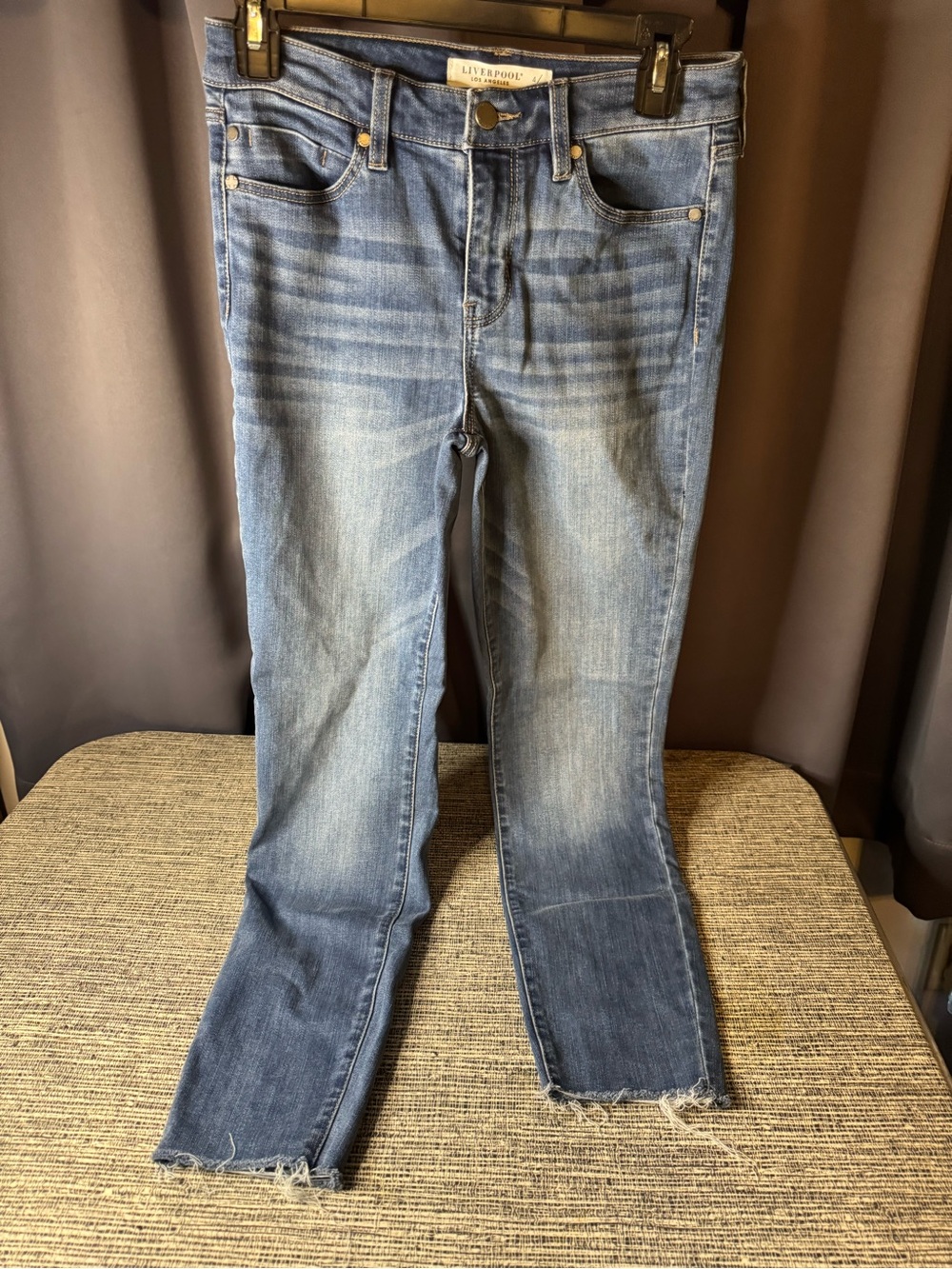 Liverpool Light Blue Cropped Slim Straight Jeans